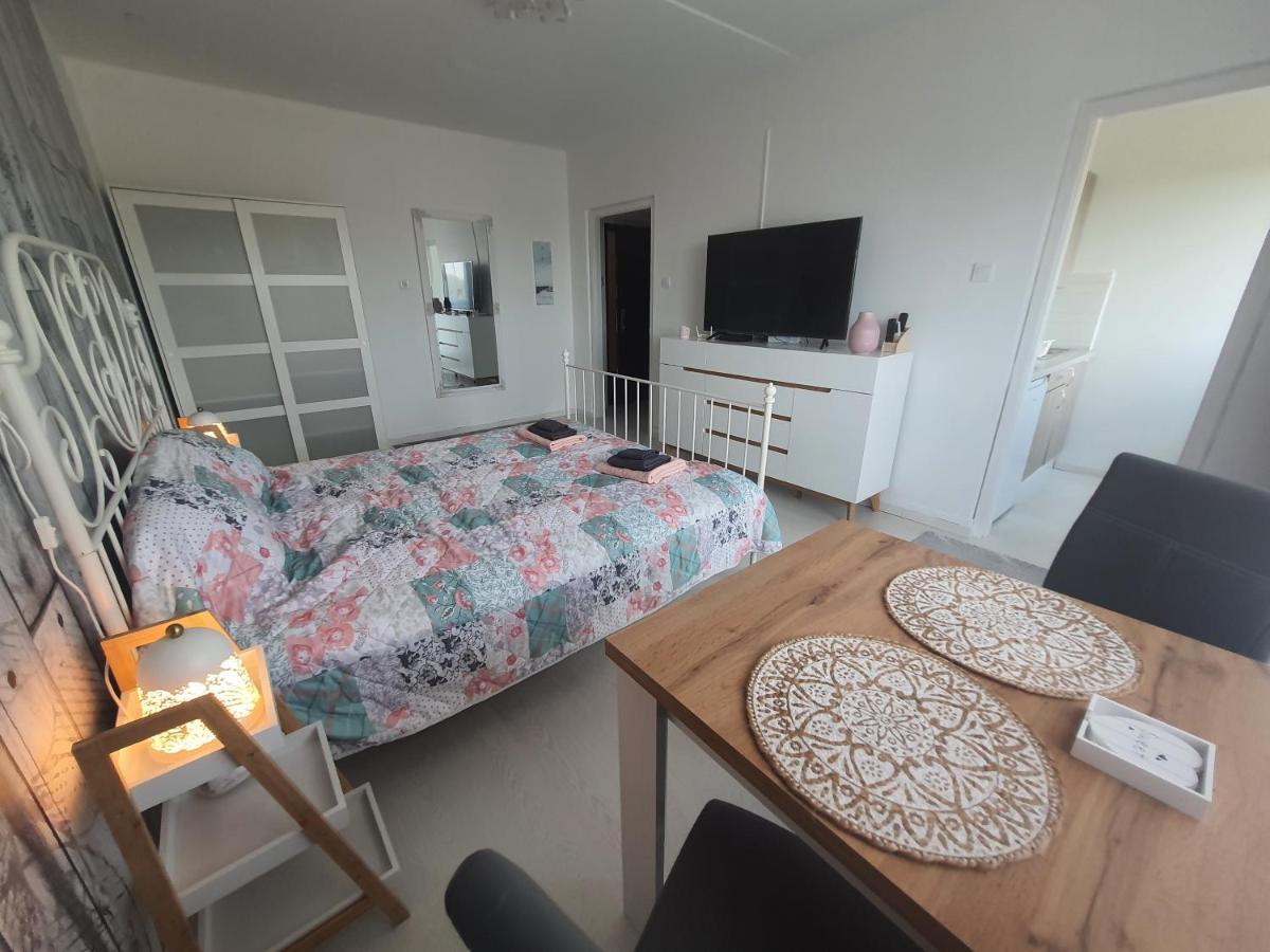 Hegyalja Apartman ميسكولك المظهر الخارجي الصورة
